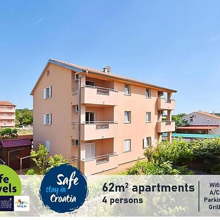 Apartments Dunja Malinska Exterior foto