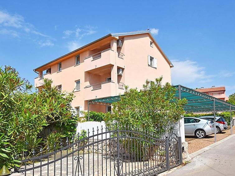 Apartments Dunja Malinska Exterior foto